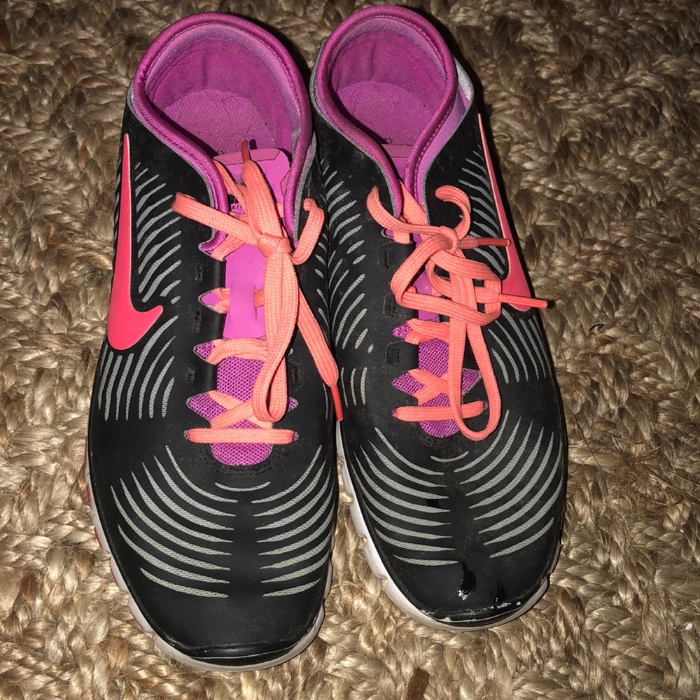 Nike Women's NIKE FREE BALANZA TRAINING SHOES 7 - Picture 3 of 5
